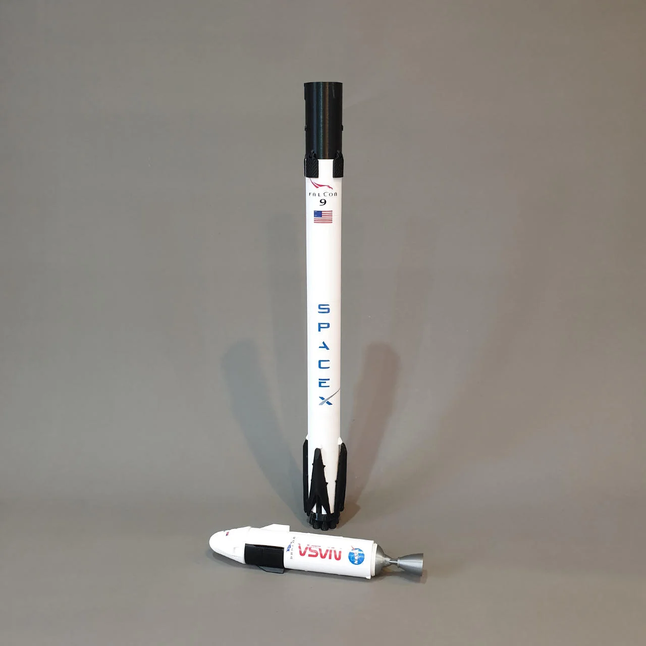 SpaceX Falcon 9 Model Rocket with Axiom-1 Crew Dragon Capsule
